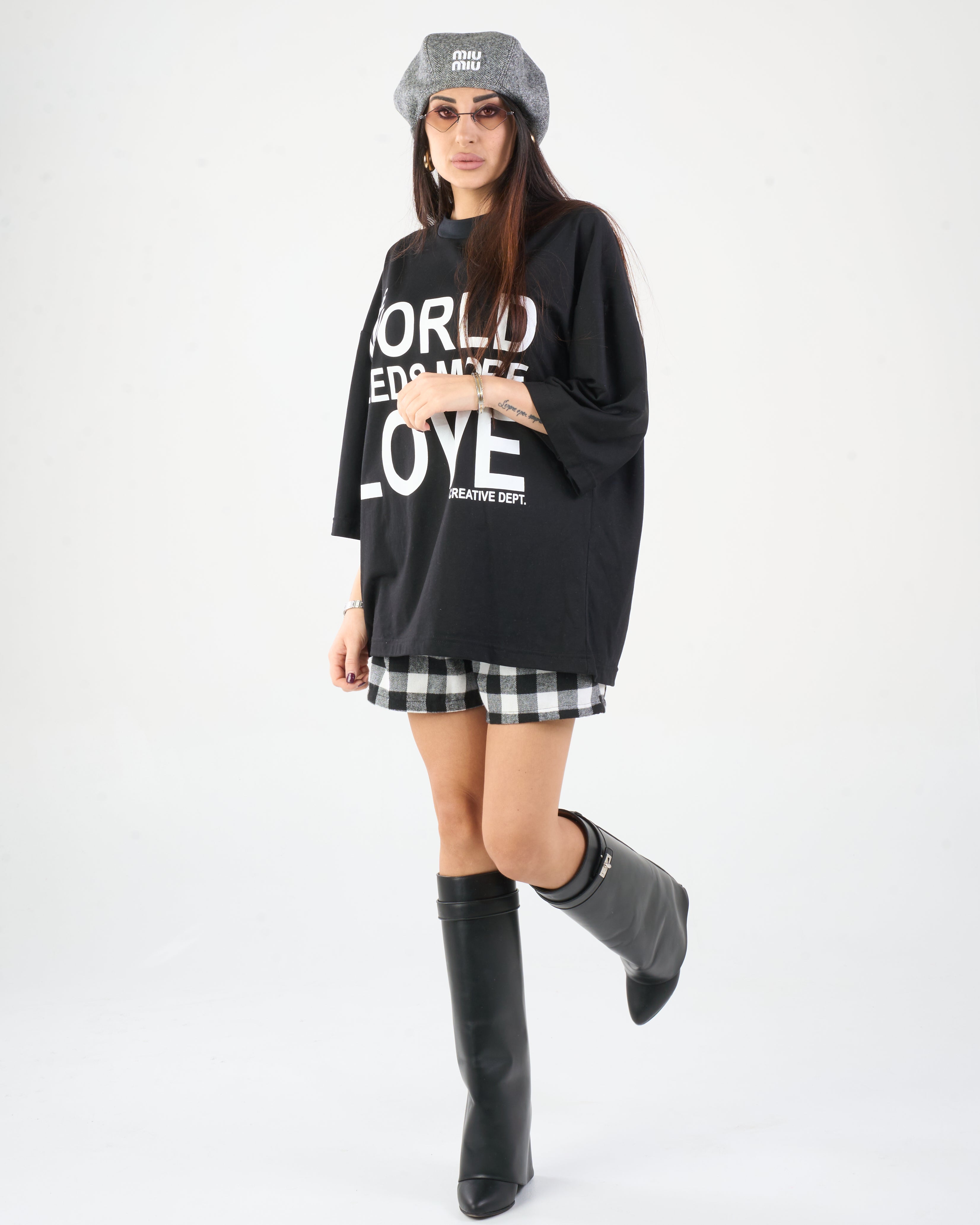 T-Shirt " The World Needs More Love" | CTDP